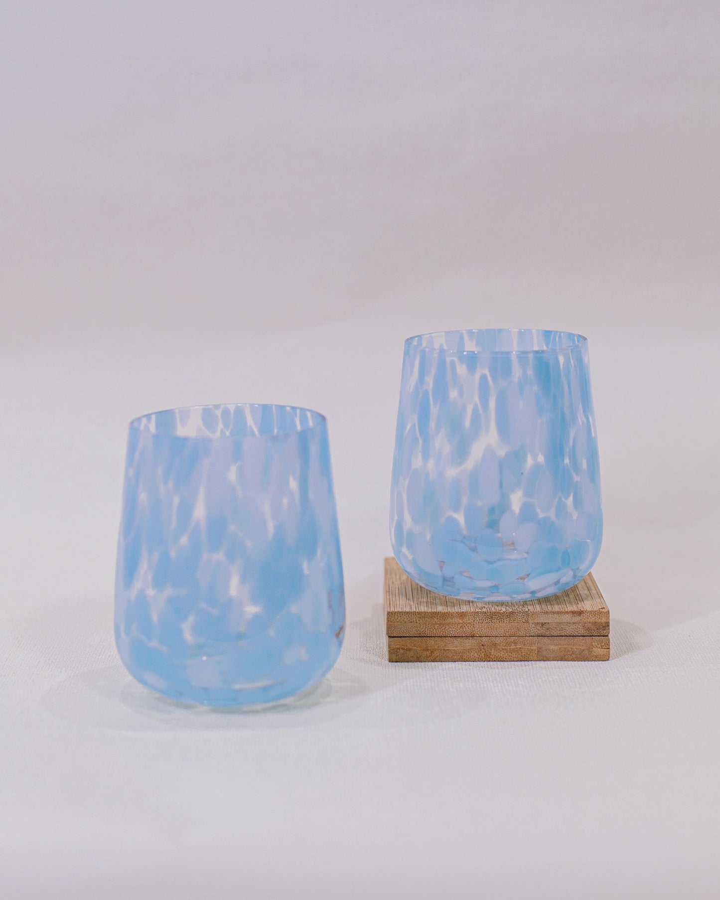 Dupla de Copos em Vidro Efeito Aquarela Azul