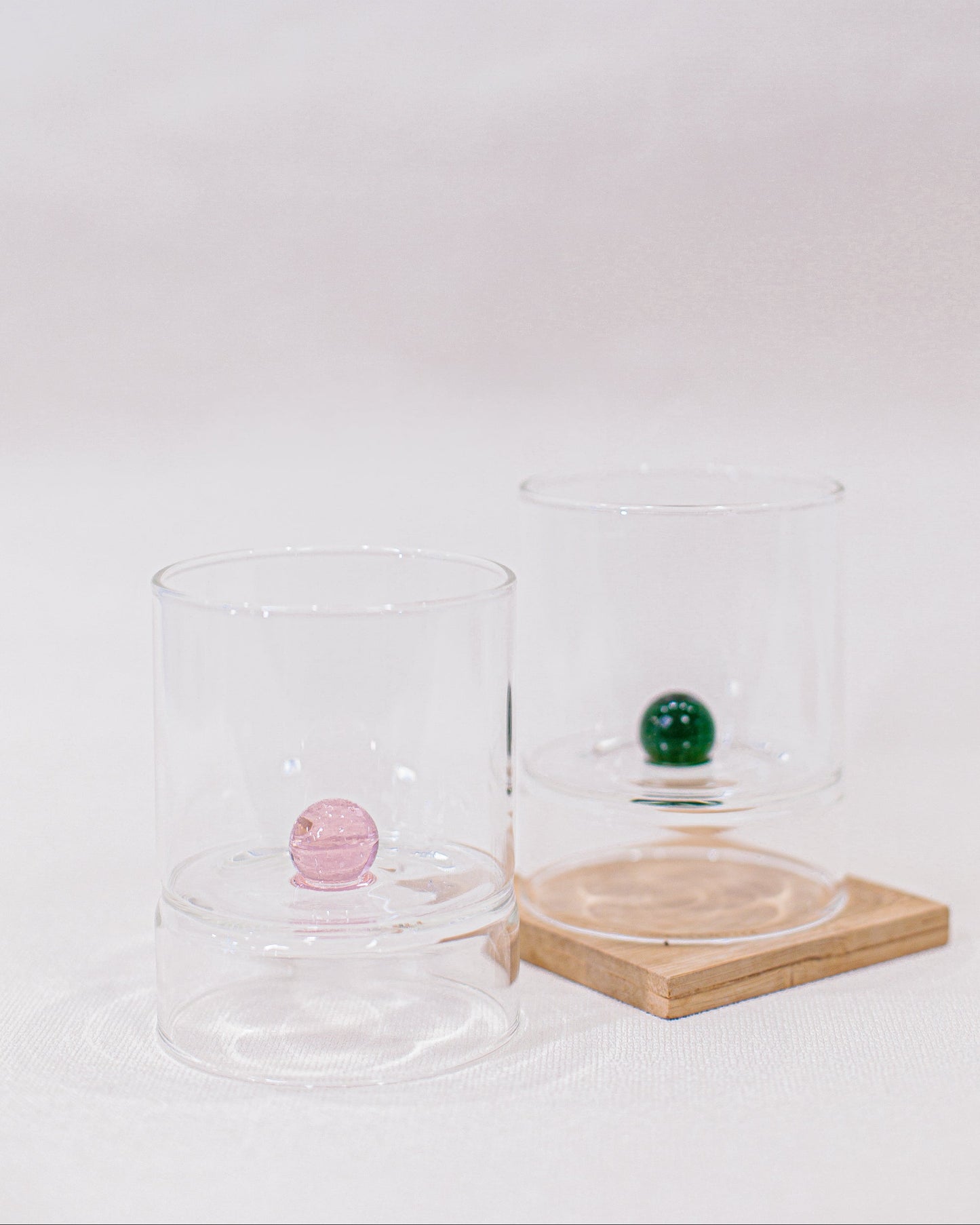 Copo de Vidro Esfera Rosa