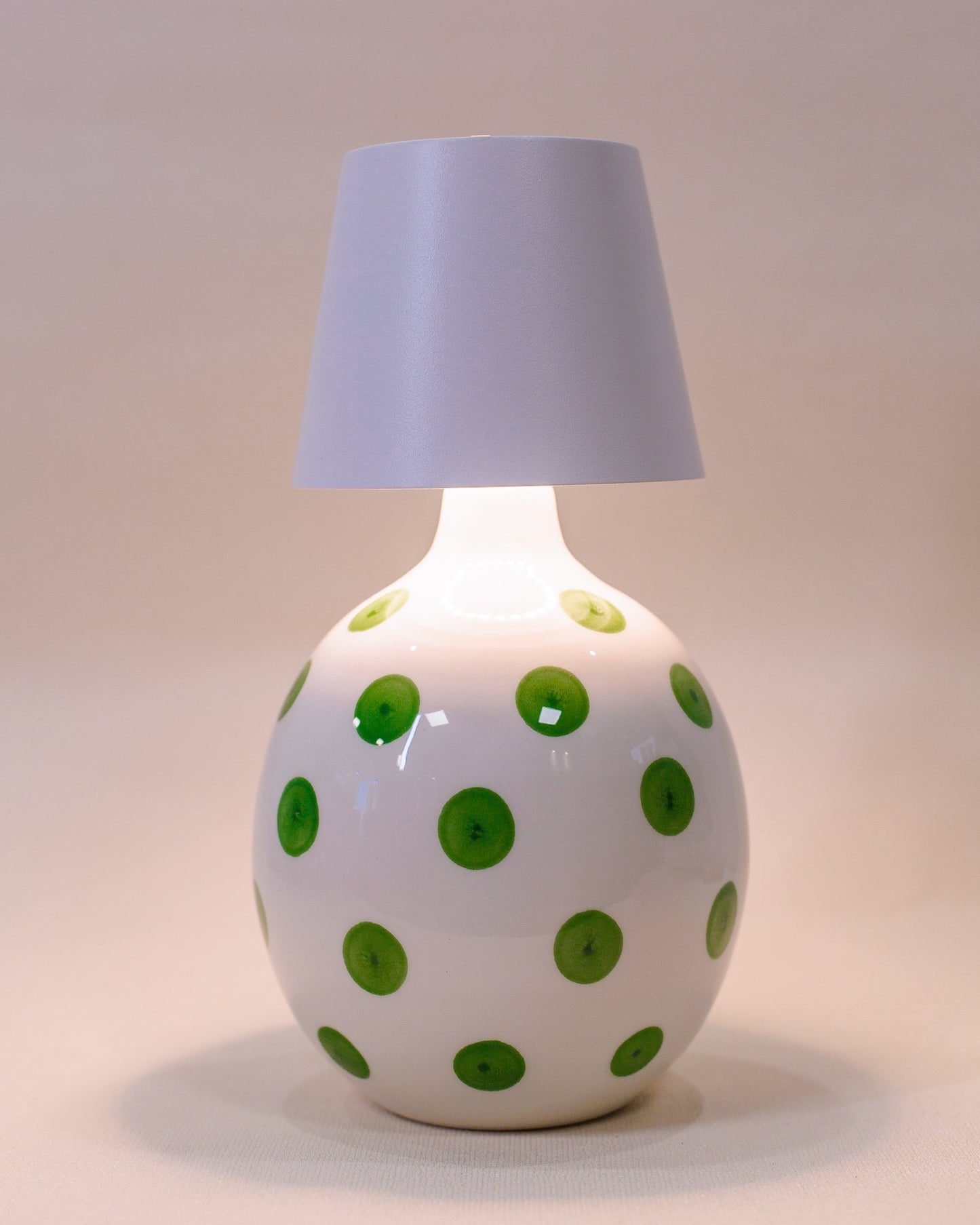 Luminária Poldina + Garrafa Lido Pontos Verde
