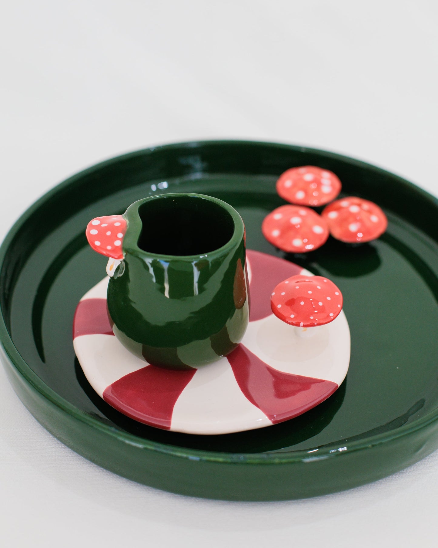 Conjunto Mushroom Color em Cerâmica