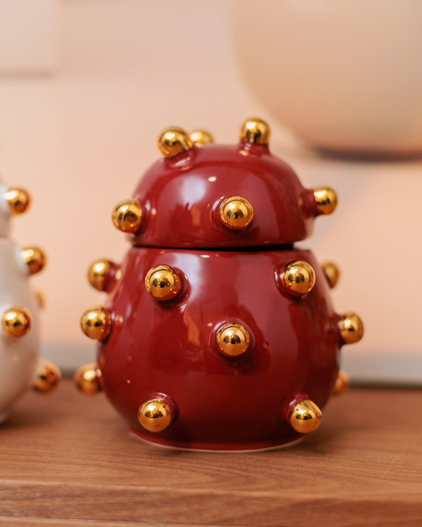 Caixa Olivia Gold Vinho em Cerâmica