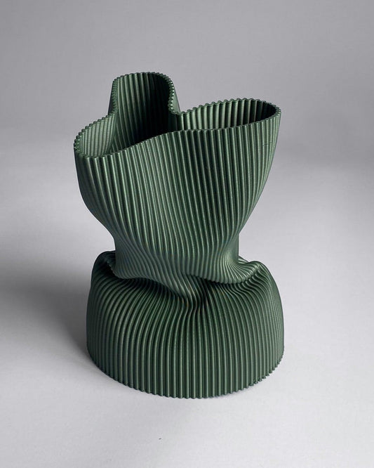Vaso Amassadinho M em impressão 3D