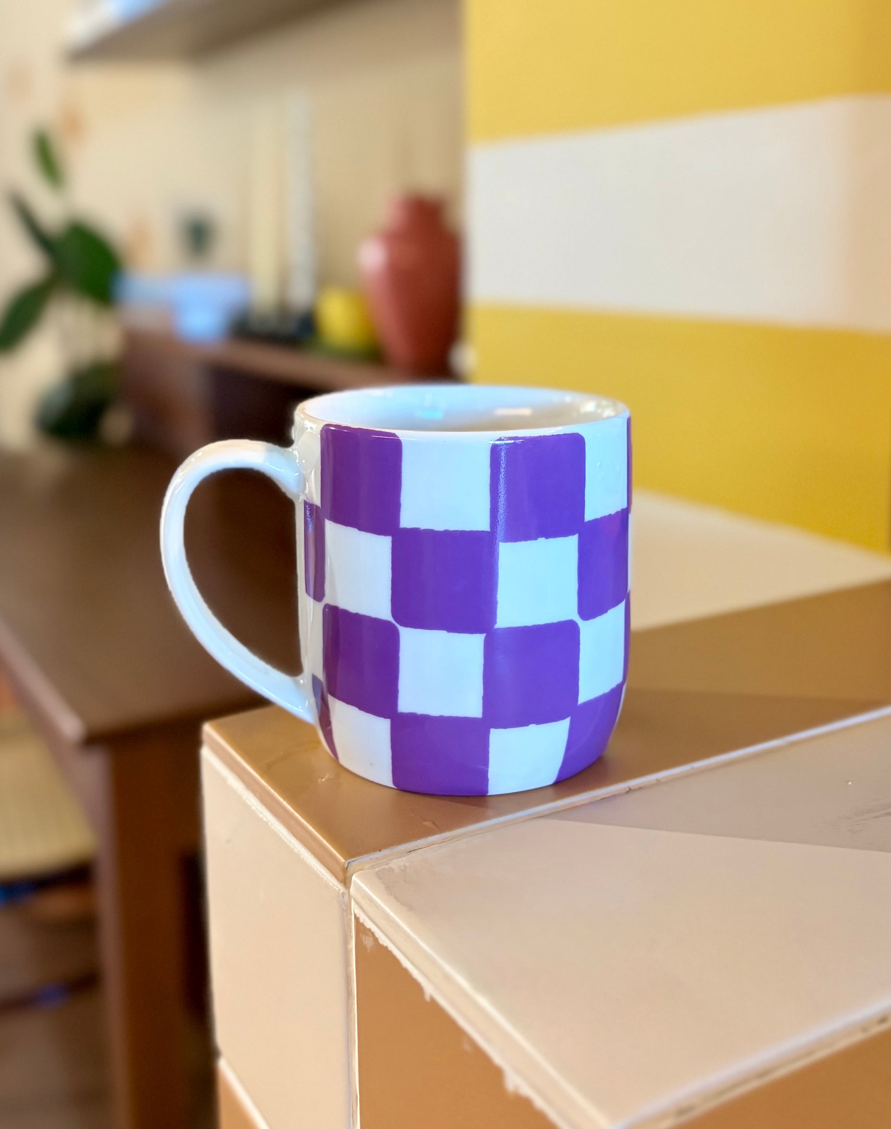 Caneca Checkerboard Lilás