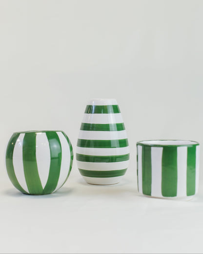 Vaso gota com listras verde em cerâmica