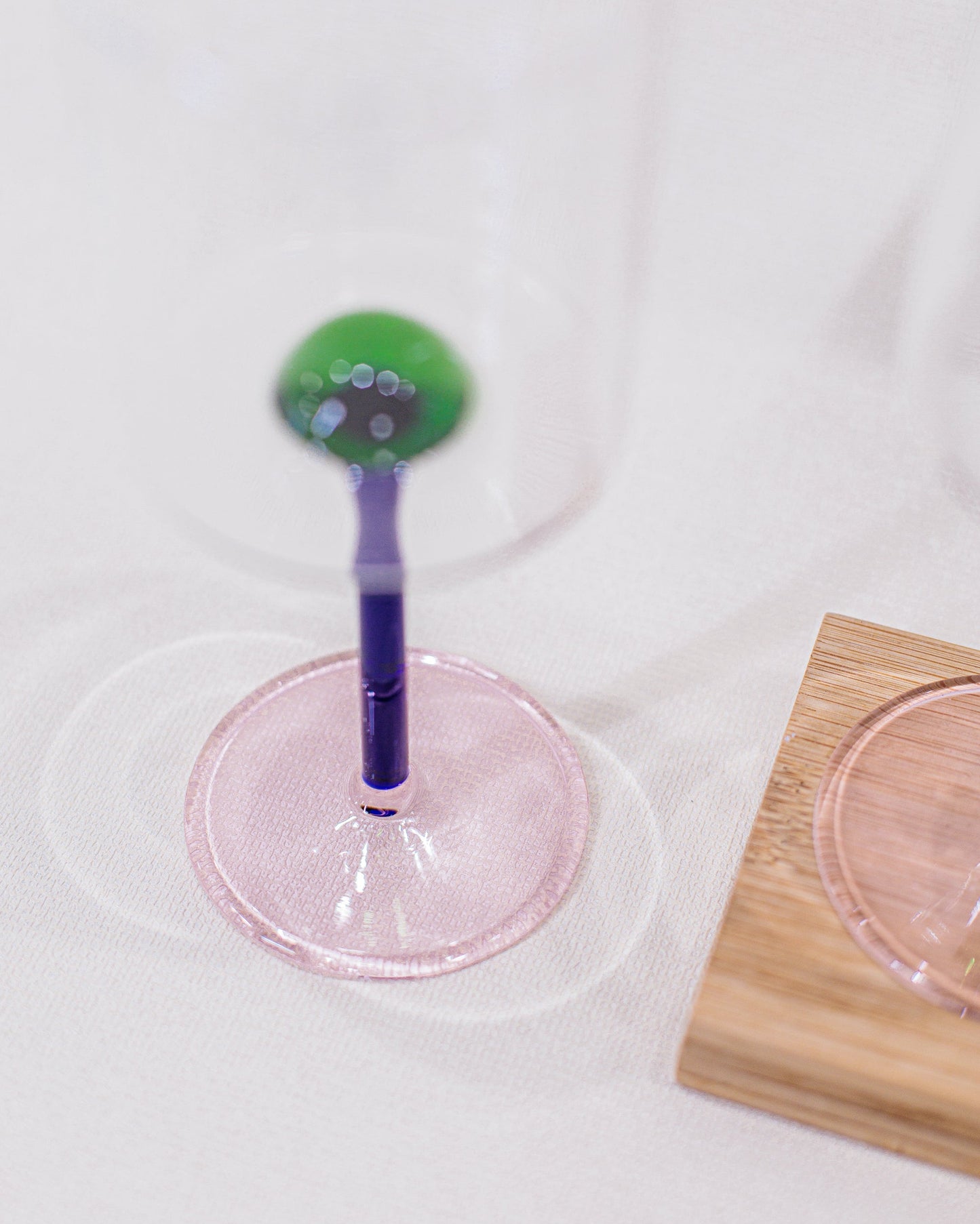 Taça Esfera Verde em Vidro