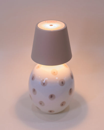 Luminária Poldina + Garrafa Lido Pontos Areia