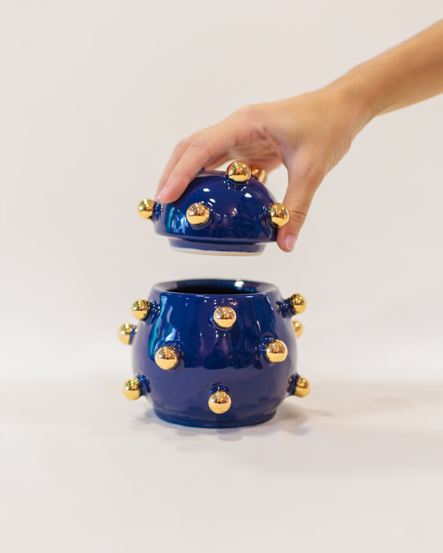 Caixa Olivia Gold Azul em Cerâmica