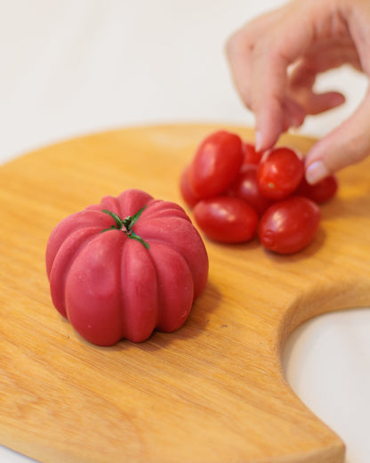 Vela tomate decorativa