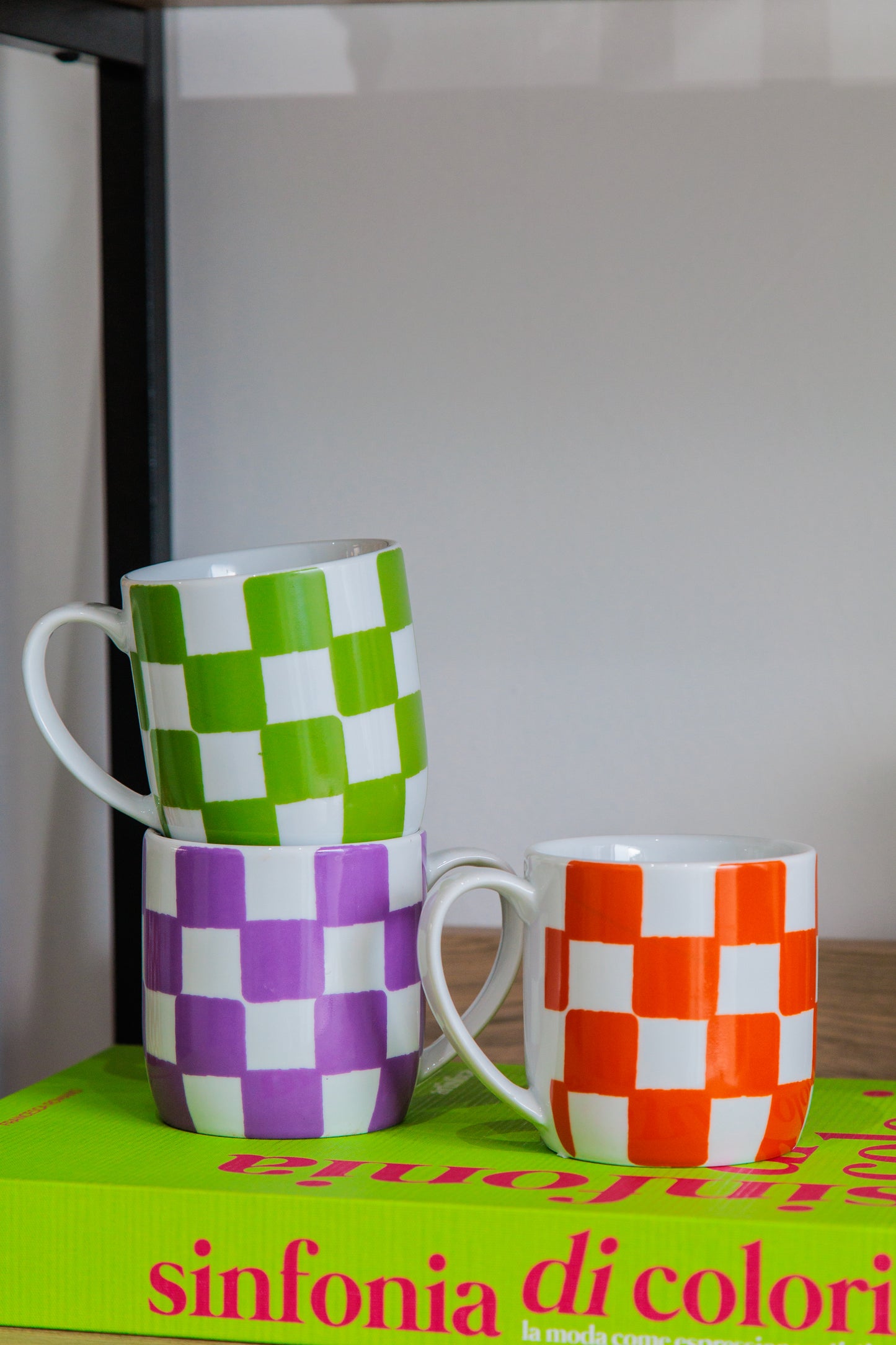 Caneca Checkerboard Lilás