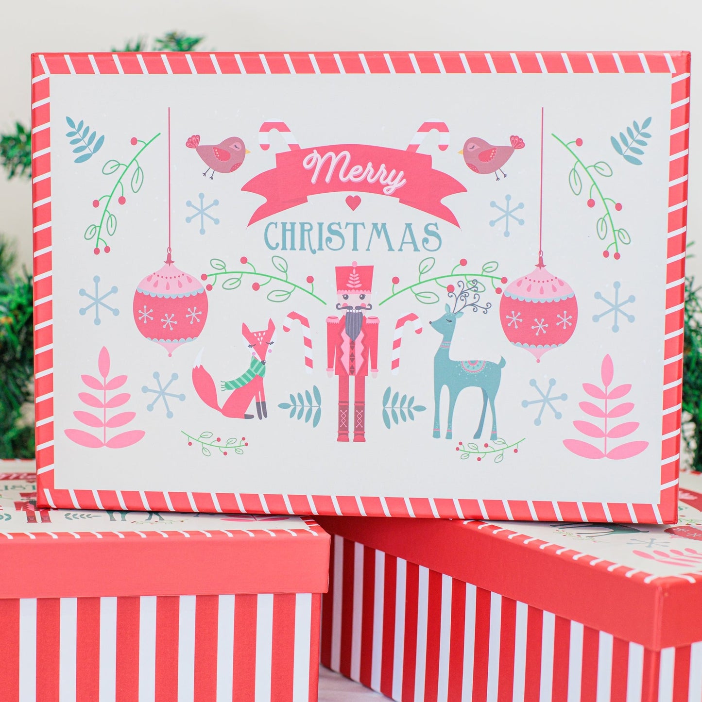Conjunto Caixa de Papel Quebra Nozes - Caixa Decorativa de Natal