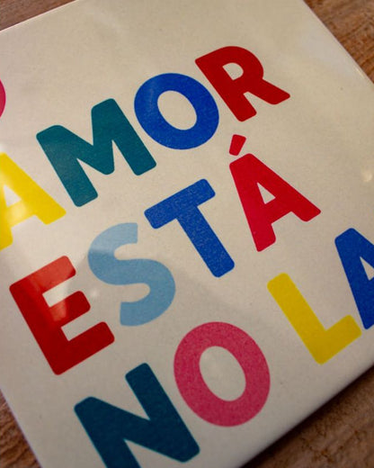 Azulejo decorativo 'o amor está no lar'