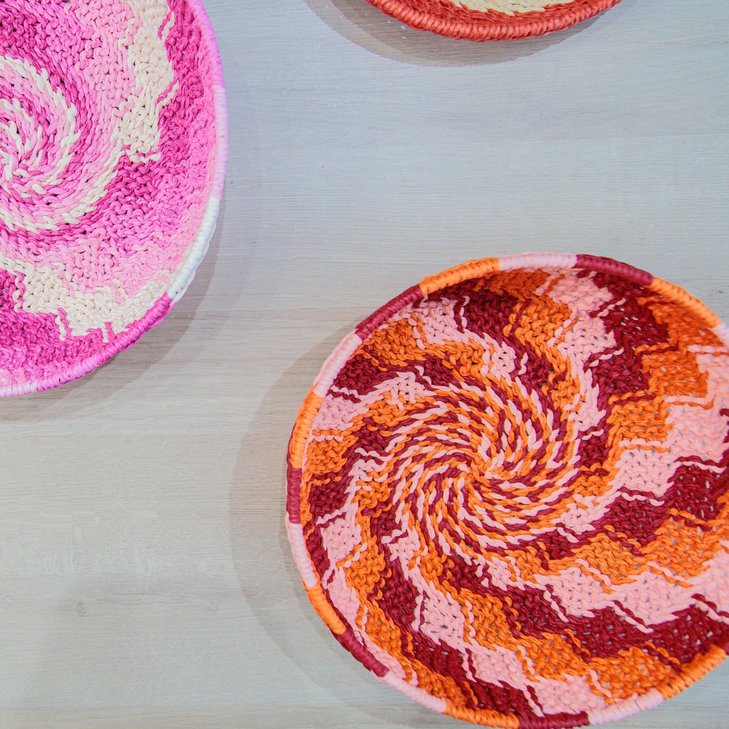 Cesta Decorativa Fibra de Papel (Laranja)