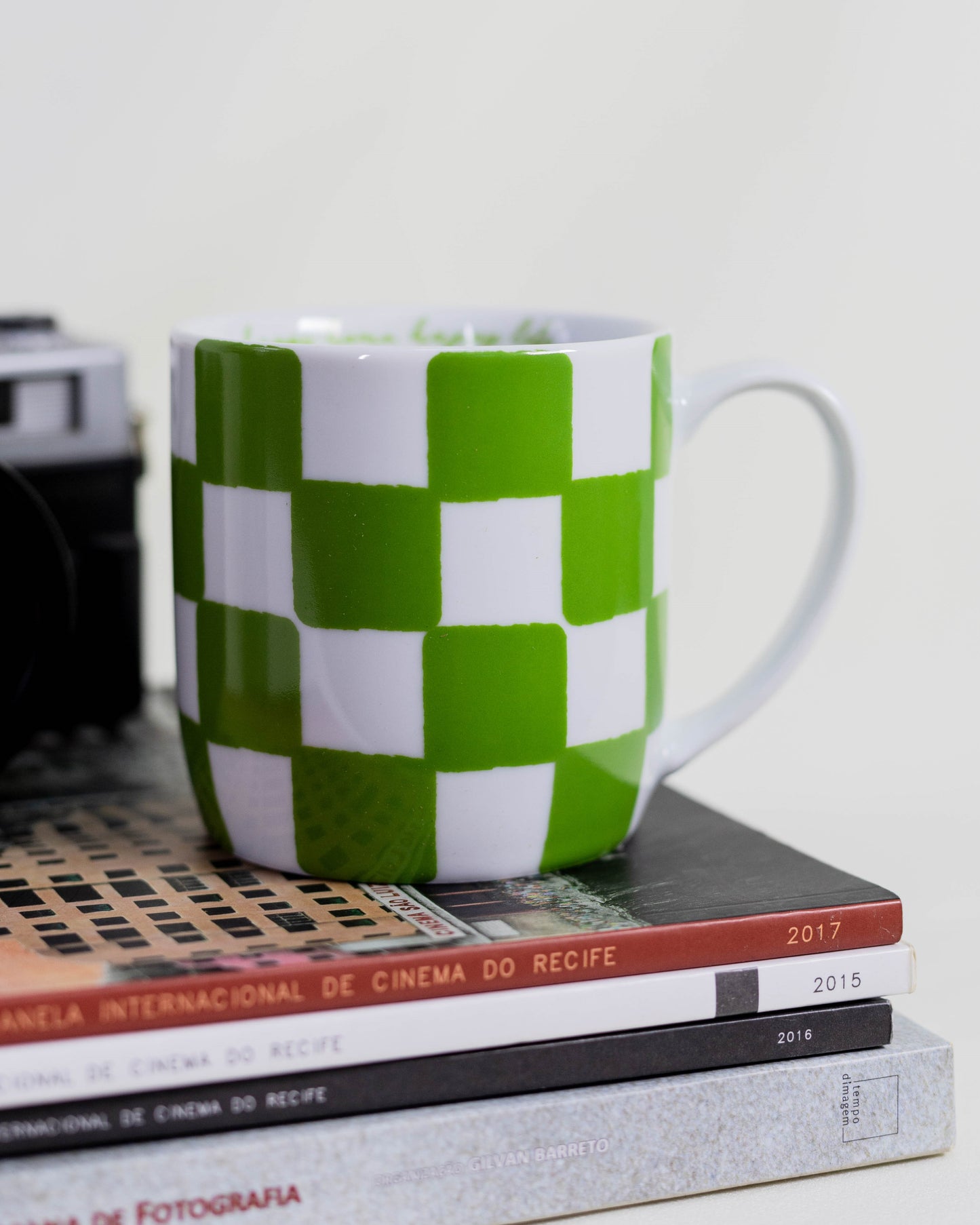 Caneca Chekerboard Verde